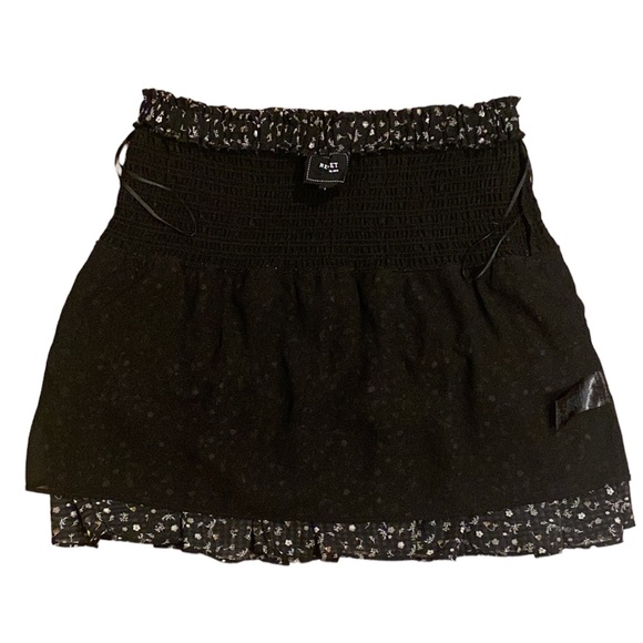 Reset by Jane Skirts Reset By Jane Amore Black Floral Smocked